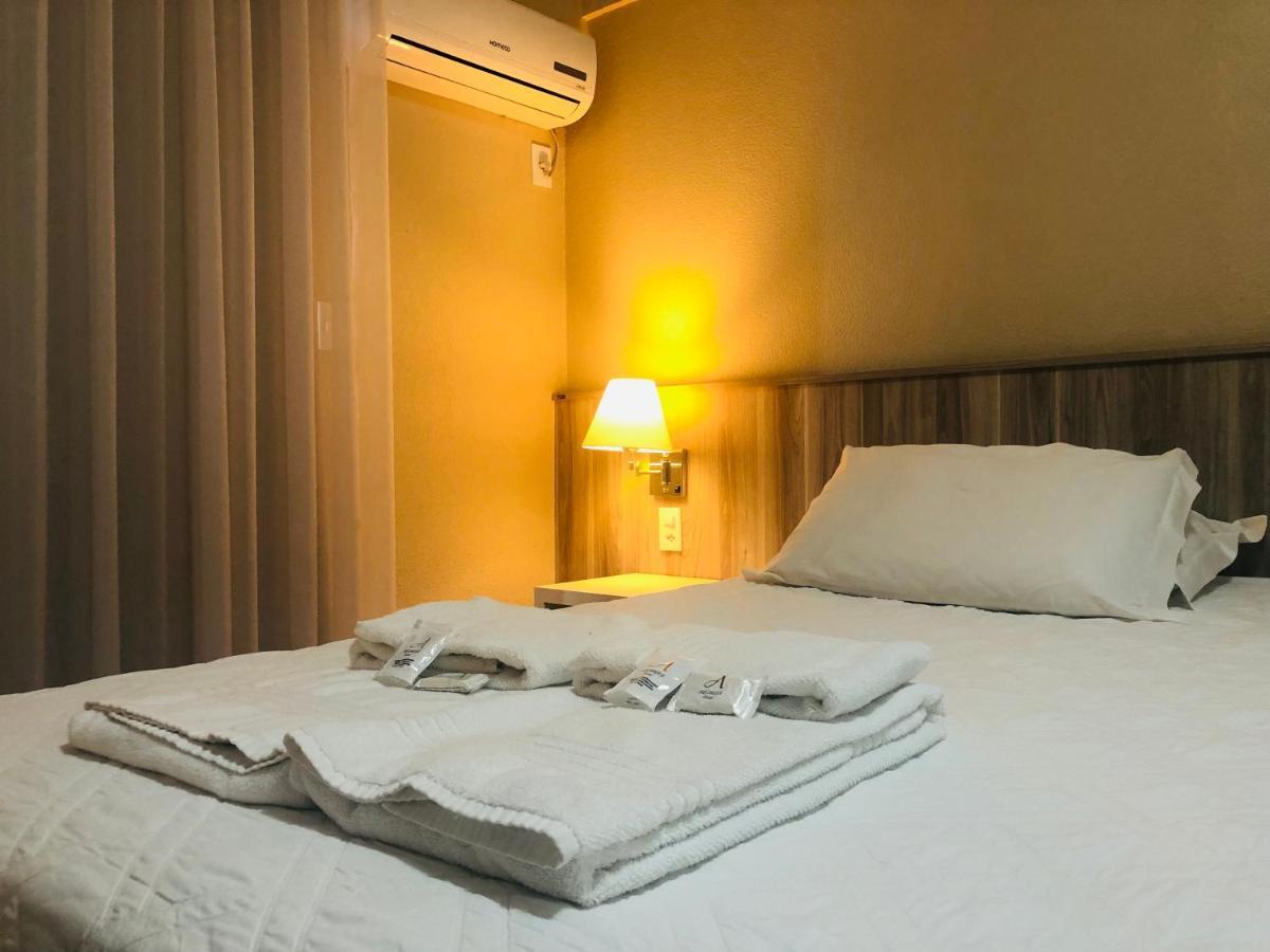 Aquarius Flat Aptos E Suites サンタ・クルス・ド・スル エクステリア 写真