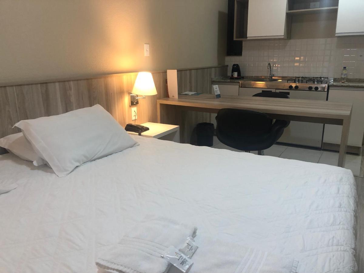Aquarius Flat Aptos E Suites サンタ・クルス・ド・スル エクステリア 写真